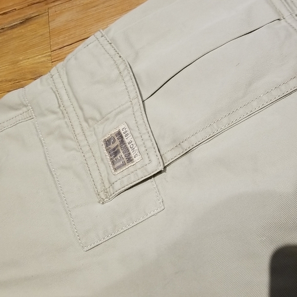 Levi's khaki cargo shorts sz 30 - Picture 3 of 7